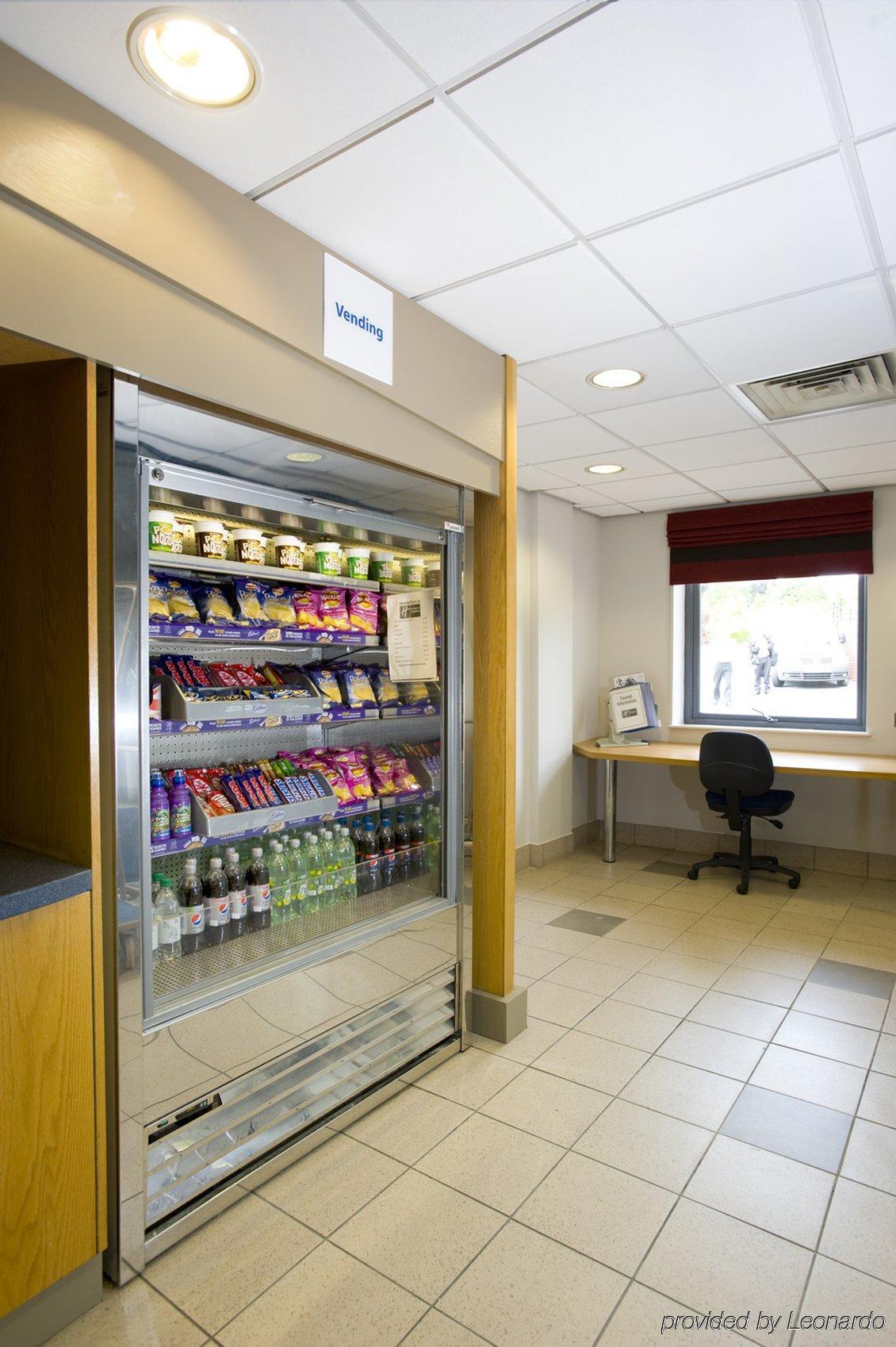 Holiday Inn Express Swansea East By Ihg Exteriér fotografie